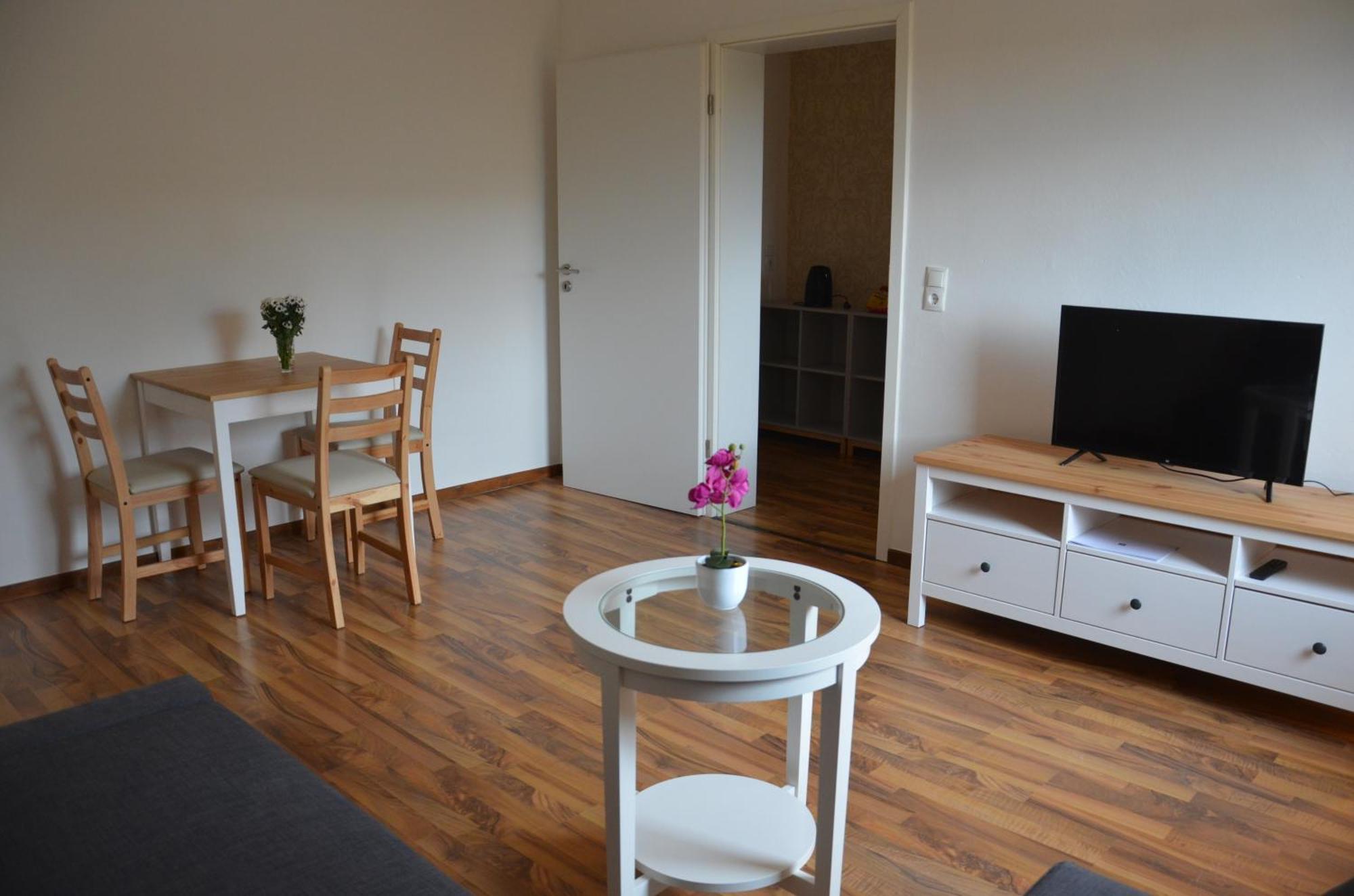 Quaduxenbarg Appartement Rüggow Buitenkant foto